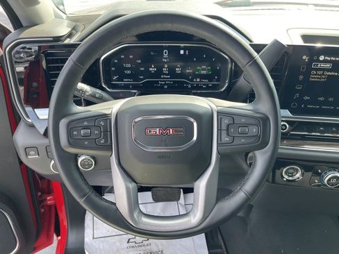 Used 2023 GMC Sierra 1500 Elevation image 13
