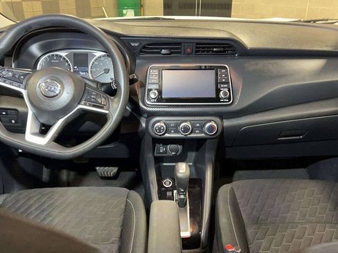 Used 2021 Nissan Kicks S FWD image 6