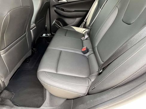 Used 2024 Buick Encore GX Sport Touring FWD image 18