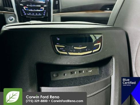 Used 2018 Cadillac Escalade Premium Luxury image 31