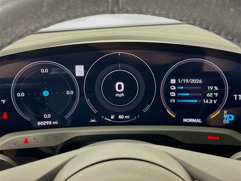 Used 2022 Porsche Taycan Turbo S image 18