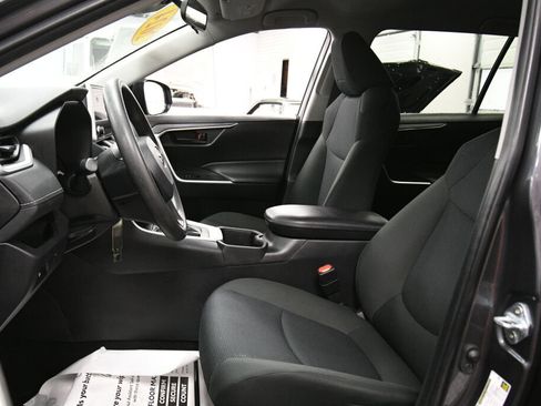 Certified 2024 Toyota RAV4 LE image 9