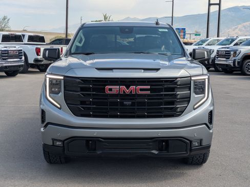 Certified 2024 GMC Sierra 1500 Elevation w/ Elevation Premium Package AWD/4WD image 9