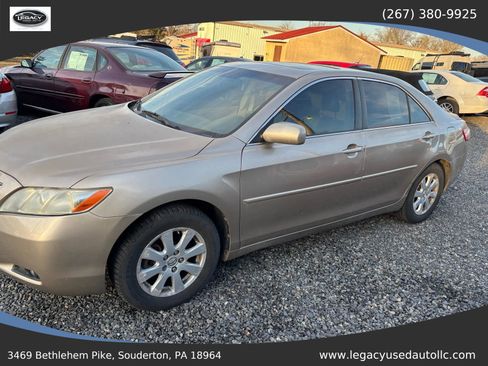 Used 2007 Toyota Camry XLE image 3