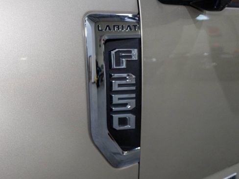 Used 2017 Ford F250 Lariat w/ Chrome Package AWD/4WD image 24