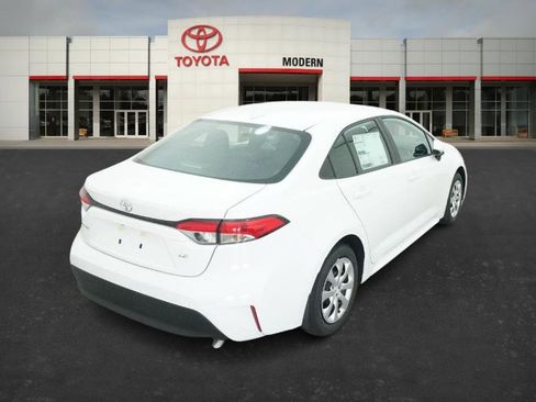 New 2026 Toyota Corolla LE image 19
