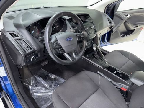 Used 2018 Ford Focus SE FWD image 10