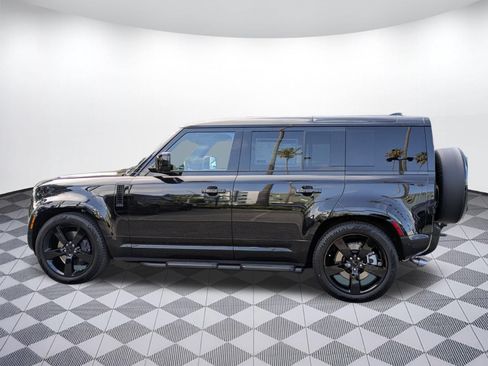 New 2026 Land Rover Defender 110 X-Dynamic SE AWD/4WD image 2