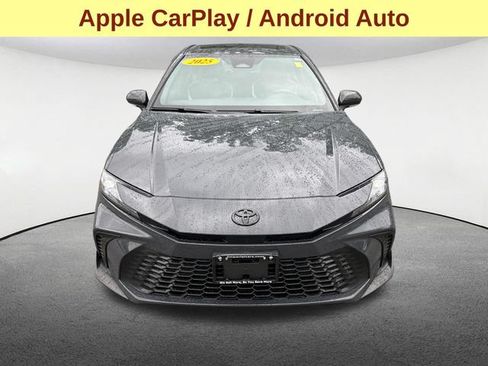 Used 2025 Toyota Camry SE w/ Convenience Package AWD/4WD image 4