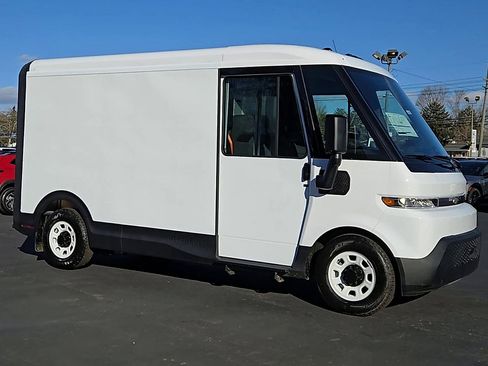 New 2025 Chevrolet Brightdrop 400 image 6