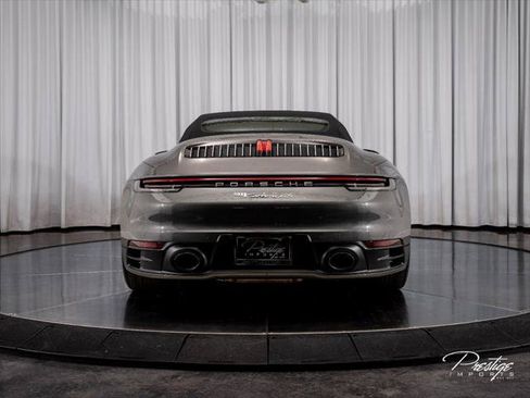 Used 2020 Porsche 911 Carrera 4S AWD/4WD image 14