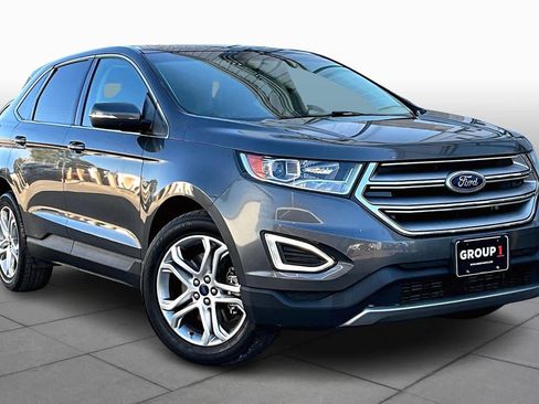 Used 2016 Ford Edge Titanium w/ Equipment Group 301A image 2