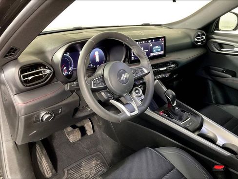 Used 2024 Dodge Hornet GT image 14