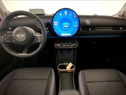 Certified 2025 MINI Cooper S image 16