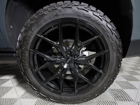 Used 2025 GMC Yukon AT4 Ultimate image 51