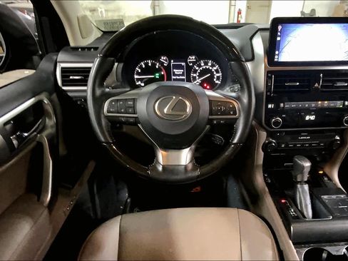 Used 2023 Lexus GX 460 Premium image 5