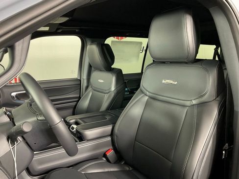 New 2026 Ford Expedition Max Platinum image 14