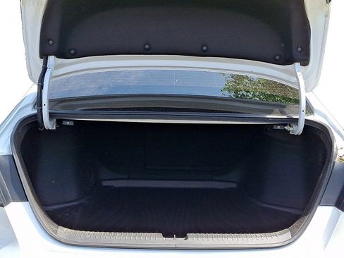 Used 2024 Honda Accord Sport image 32