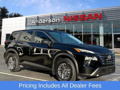Used 2025 Nissan Rogue S