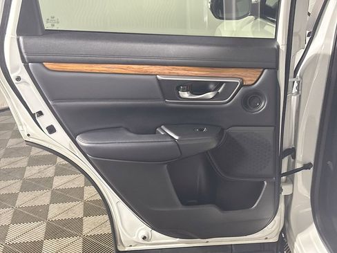 Used 2018 Honda CR-V EX-L image 19