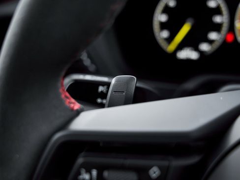 Used 2025 Porsche 911 GT3 w/ Chrono Package image 50