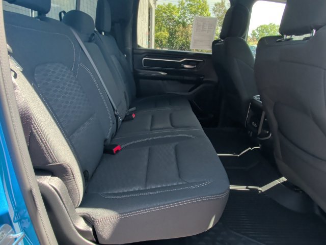 Used 2025 RAM 1500 Big Horn AWD/4WD image 29