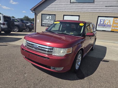 Used 2009 Ford Flex SEL image 1