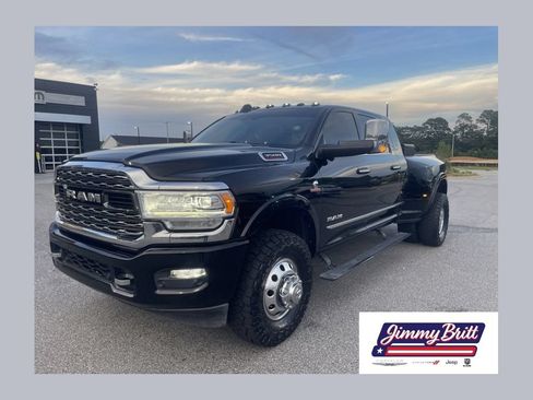 Used 2020 RAM 3500 Limited w/ Max Tow Package AWD/4WD image 1