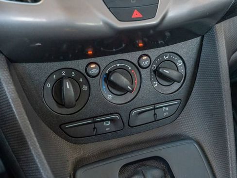 Used 2017 Ford Transit Connect XLT image 30