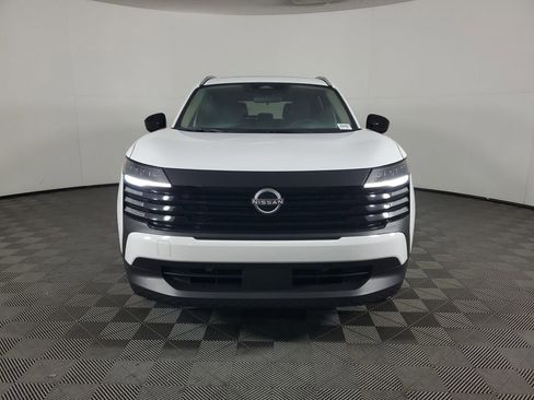 New 2026 Nissan Kicks SV w/ SV Premium Package image 9