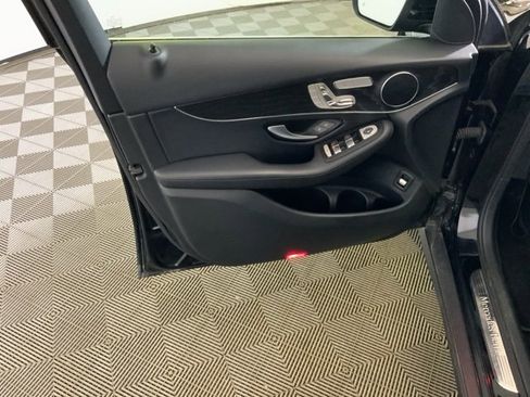 Used 2018 Mercedes-Benz GLC 300 4MATIC image 28
