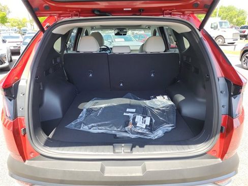 New 2025 Hyundai Tucson SEL image 8