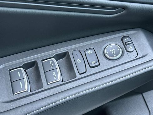 Certified 2023 Honda Accord Sport image 16