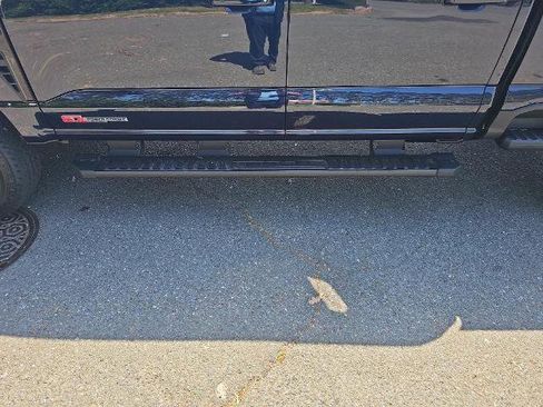 New 2025 Ford F350 Lariat w/ Lariat Ultimate Package image 3