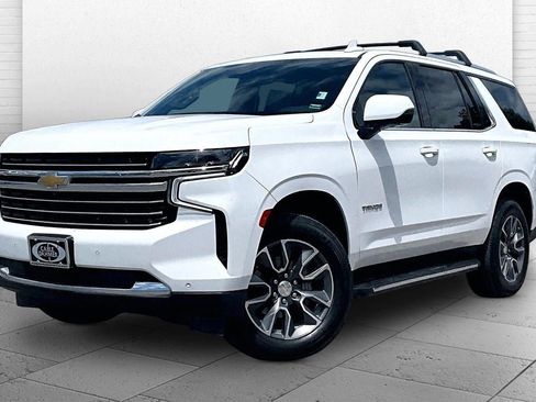 Used 2021 Chevrolet Tahoe LT w/ LT Signature Plus Package AWD/4WD image 12
