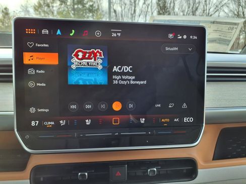 New 2025 Volkswagen ID. Buzz 1st Edition image 20