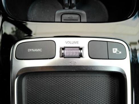 Used 2024 Mercedes-Benz GLB 250 w/ Driver Assistance Package image 49