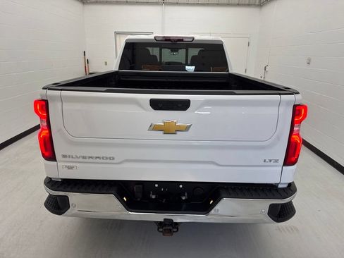 Used 2024 Chevrolet Silverado 1500 LTZ w/ Technology Package AWD/4WD image 5