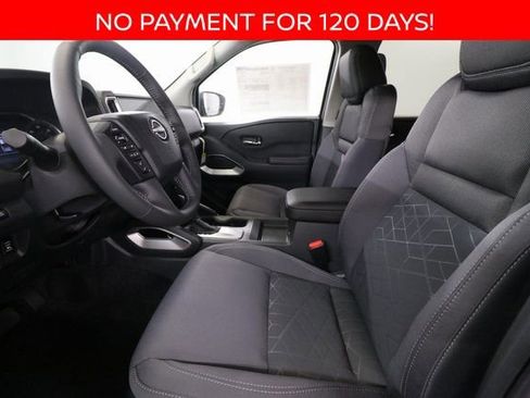 New 2025 Nissan Frontier SV w/ SV Convenience Package image 4