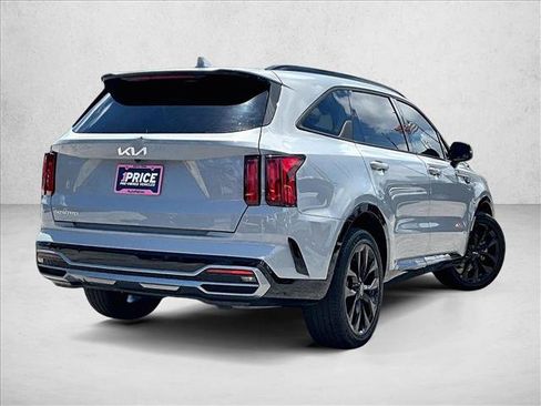 Used 2023 Kia Sorento SX FWD image 2
