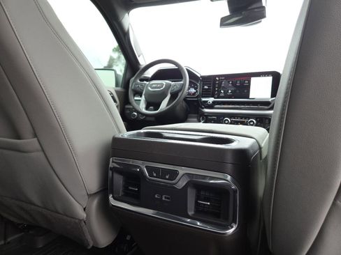 New 2026 GMC Sierra 1500 SLT w/ SLT Premium Plus Package image 26