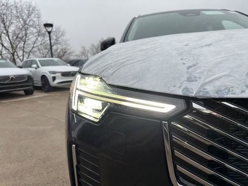 New 2026 Volvo XC90 B5 Core w/ Protection Package Premier image 10