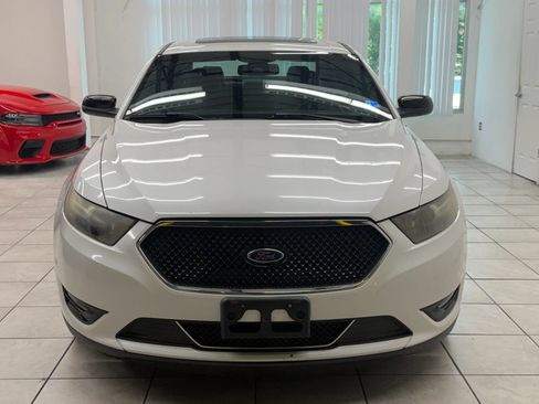 Used 2014 Ford Taurus SHO w/ Equipment Group 401A AWD/4WD image 2
