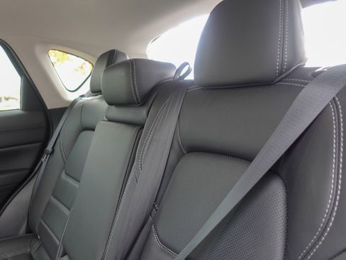 Certified 2025 MAZDA CX-5 AWD 2.5 S w/ Preferred Package image 24