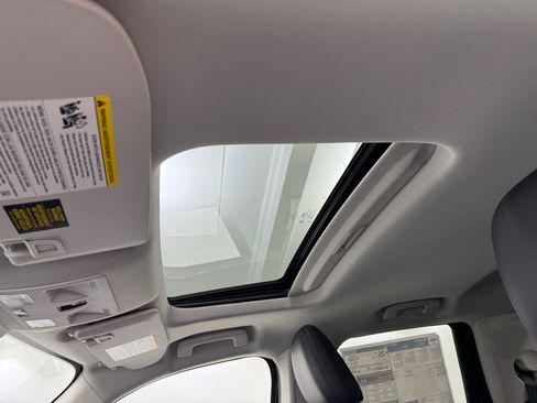 New 2026 Ford Maverick Lariat w/ Black Appearance Package image 20