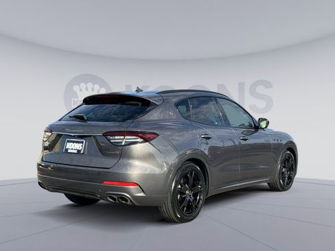 Used 2022 Maserati Levante GT image 7
