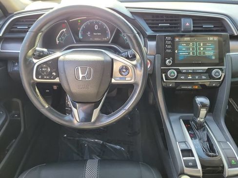 Used 2020 Honda Civic EX image 4