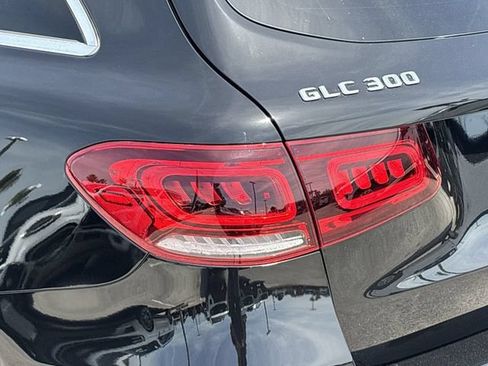Used 2020 Mercedes-Benz GLC 300 image 11