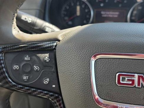 Used 2019 GMC Terrain Denali w/ Advanced Safety Package image 14