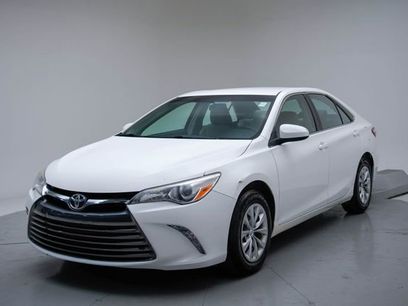 Used 2015 Toyota Camry LE